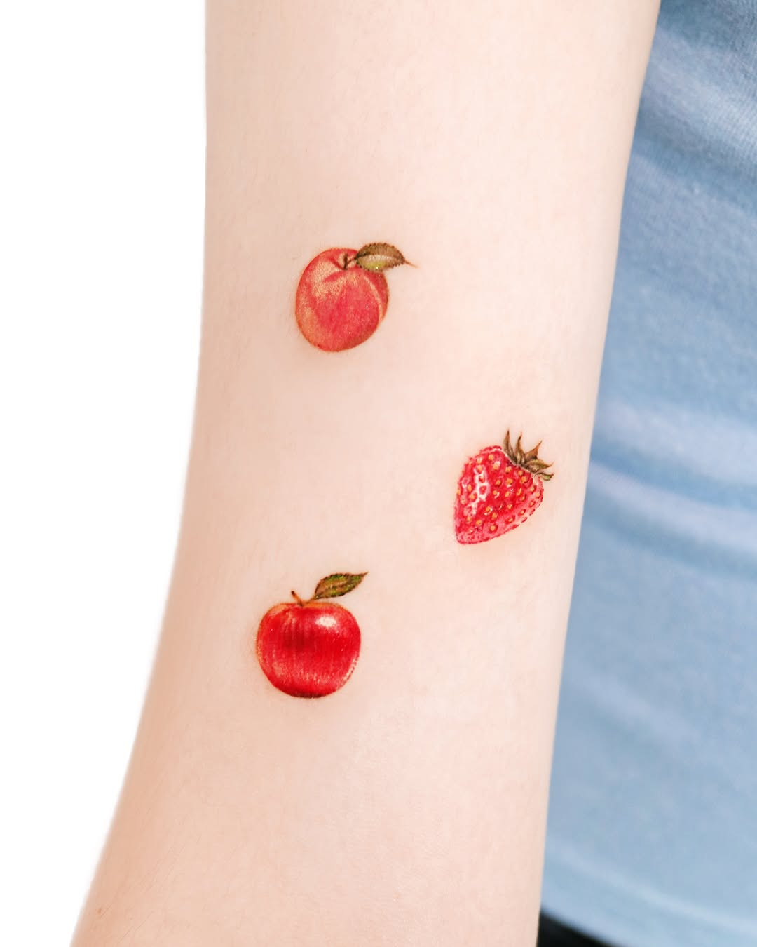 Tattoo by @tattooist_yun — realism, fine_line