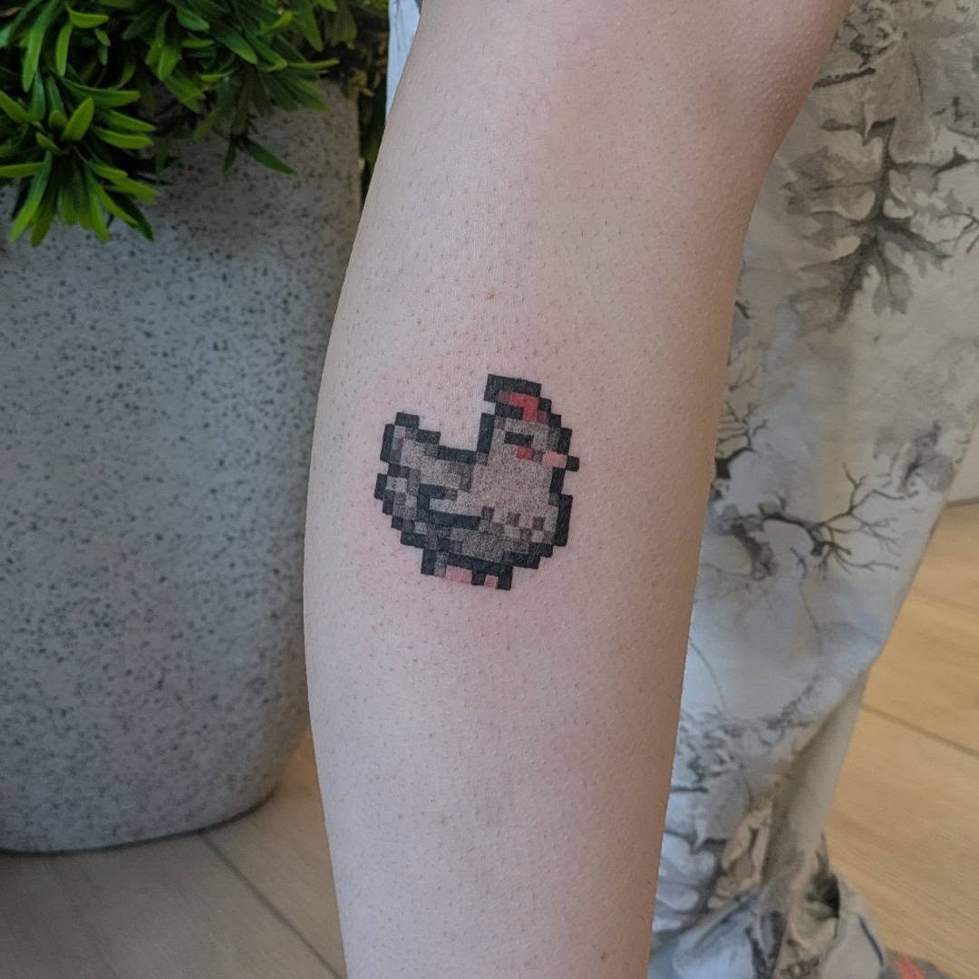 Tattoo by @marienettes_ — minimalist