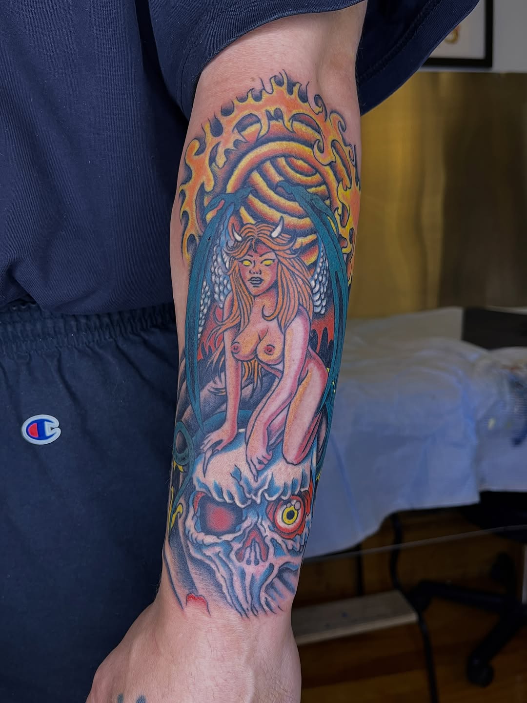 Tattoo by @arno.larose — american_traditional, neo_traditional
