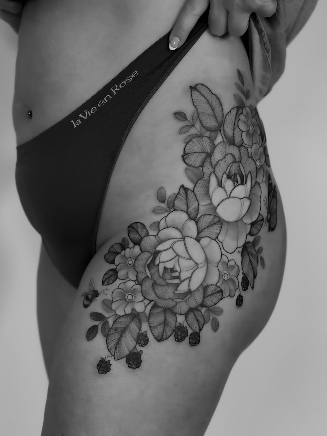 Tattoo by @jennaleeshaaktattoo — black_and_grey, realism