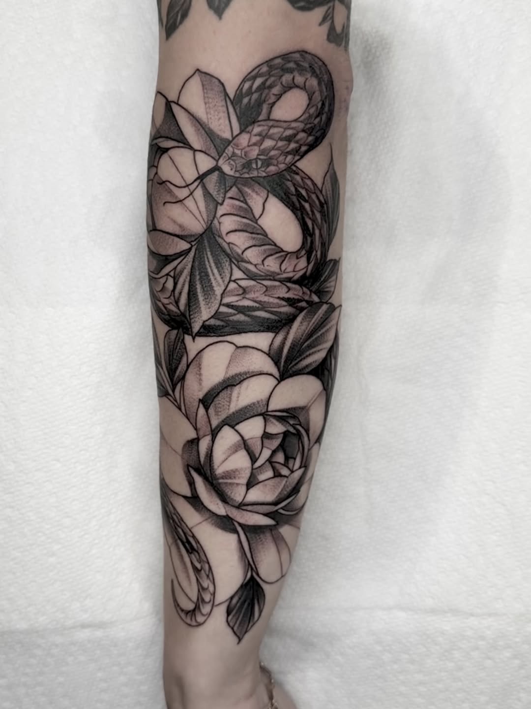 Tattoo by @mattoo33 โ black_and_grey, realism