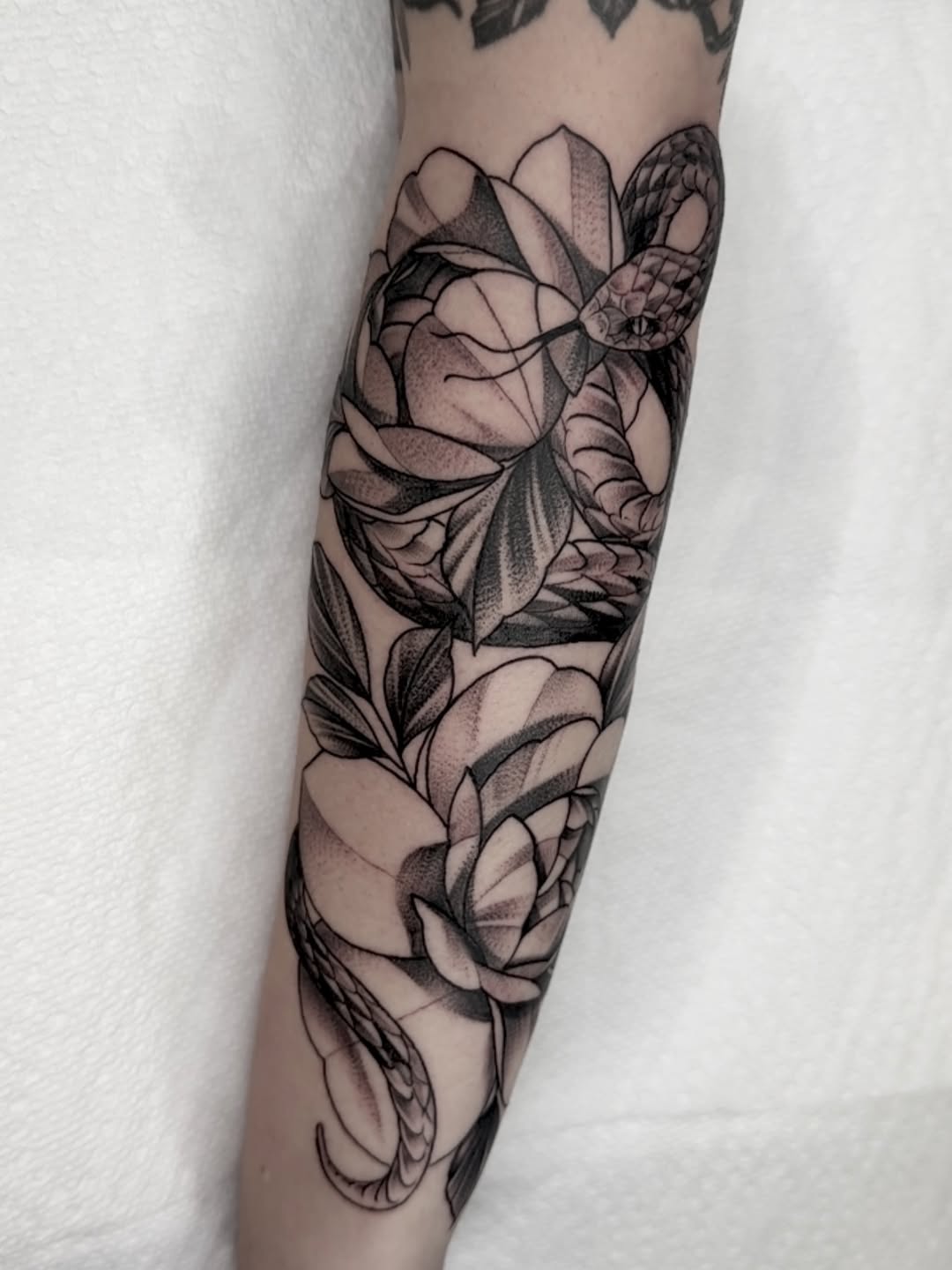 Tattoo by @mattoo33 โ black_and_grey, realism