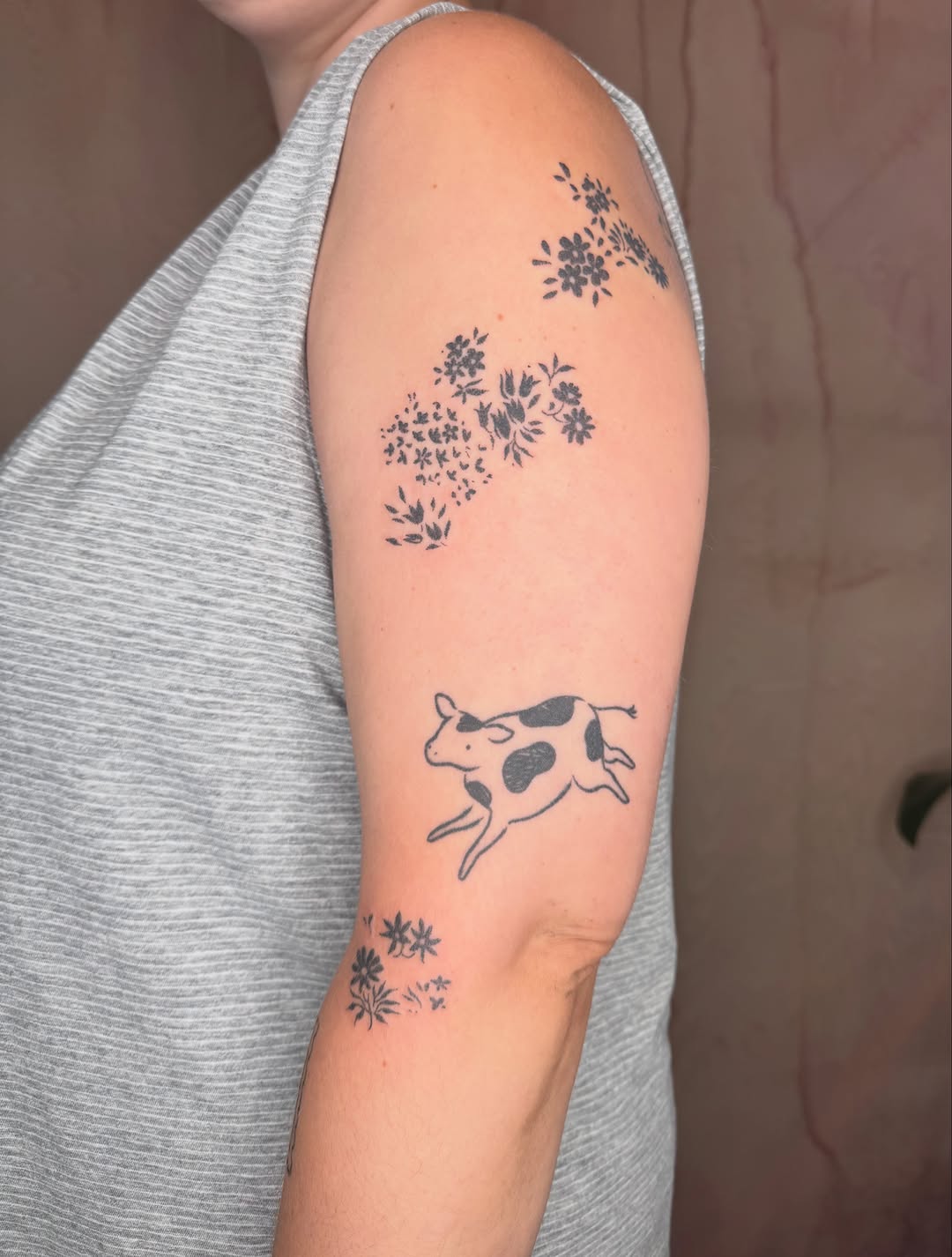 Tattoo by @mano_blue — fine_line, illustrative
