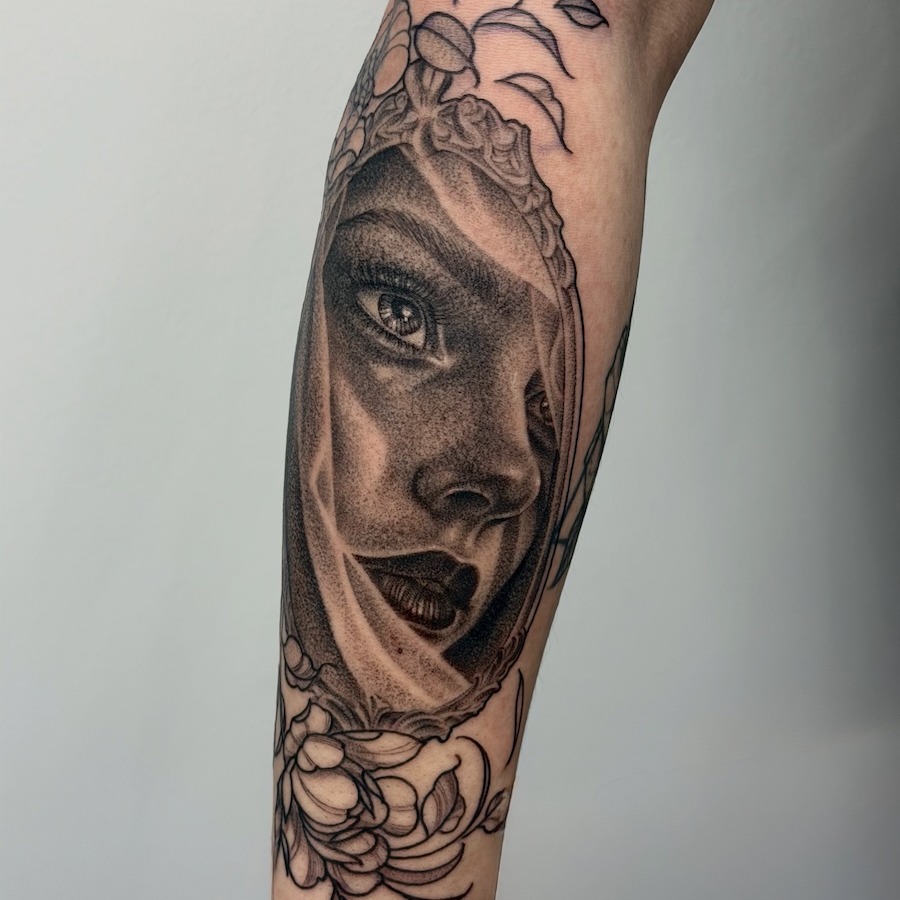 Tattoo by @chessa.marie — black_and_grey, realism