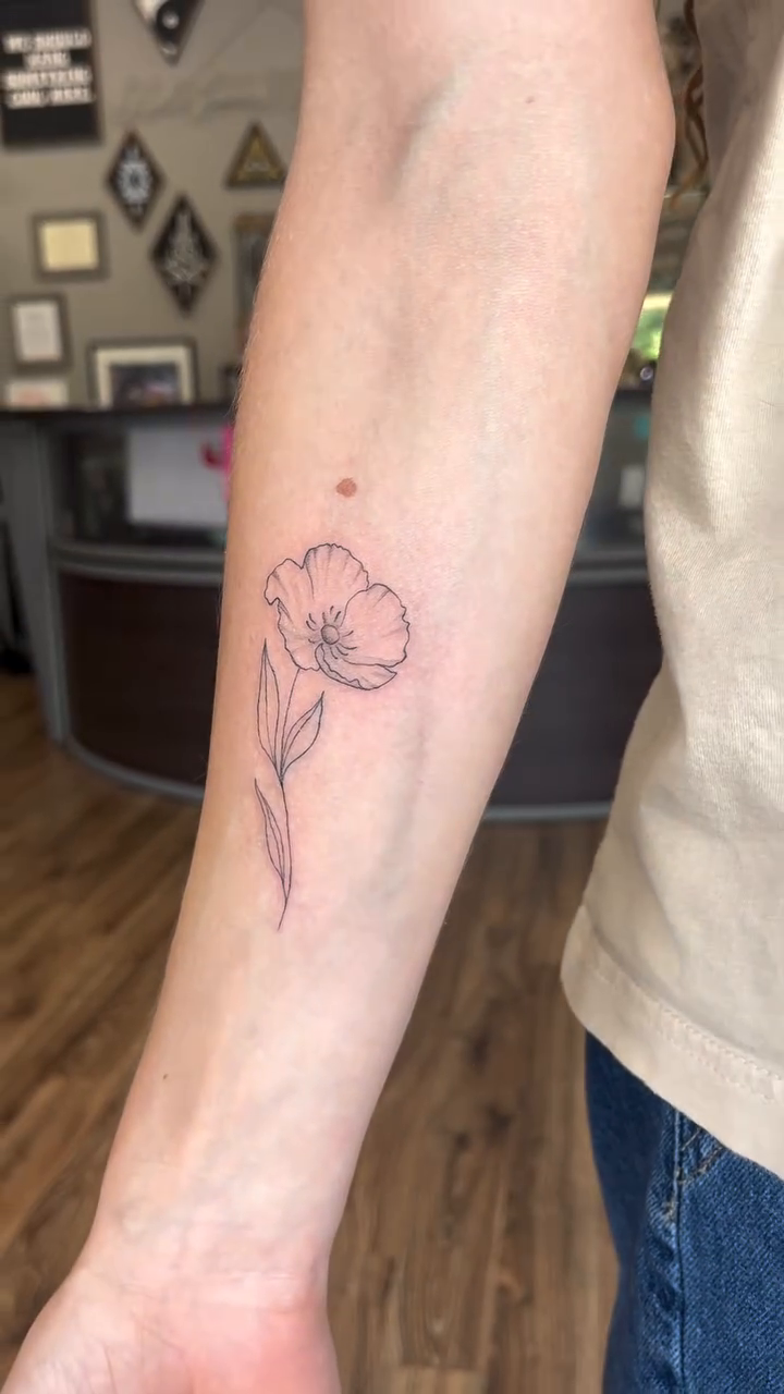 Tattoo by @crownofcurls_tattoos — fine_line