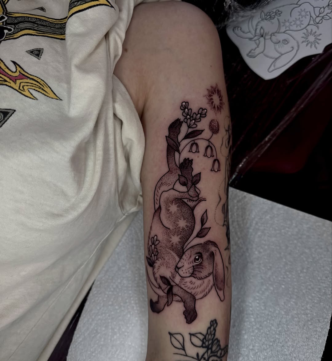 Tattoo by @foxx.teeth_ — fine_line, illustrative