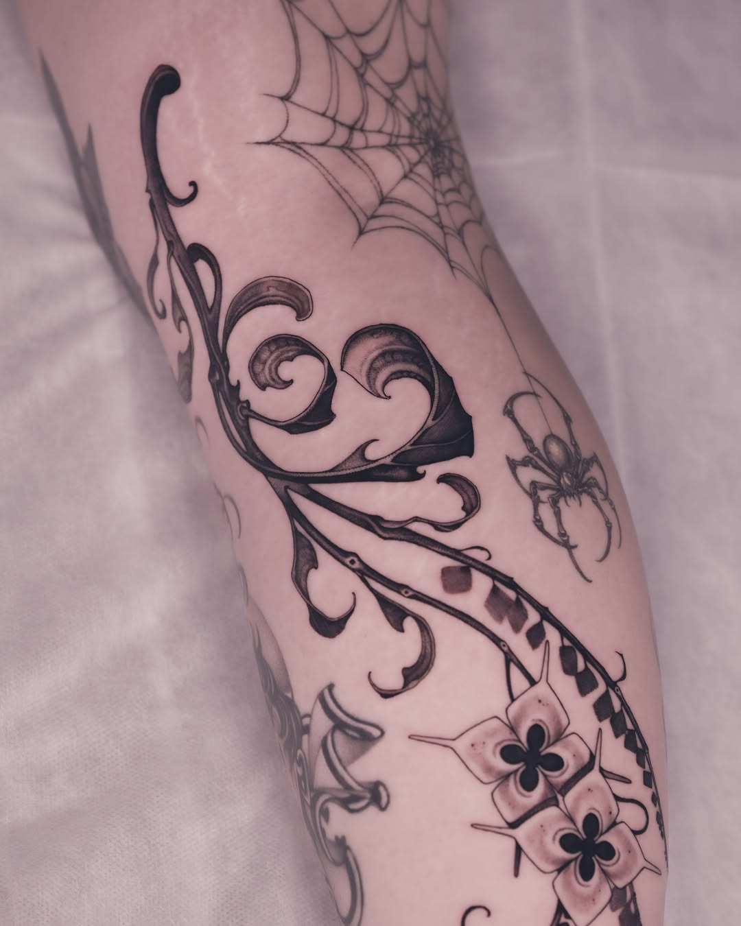 Tattoo by @9rukim — black_and_grey, ornamental
