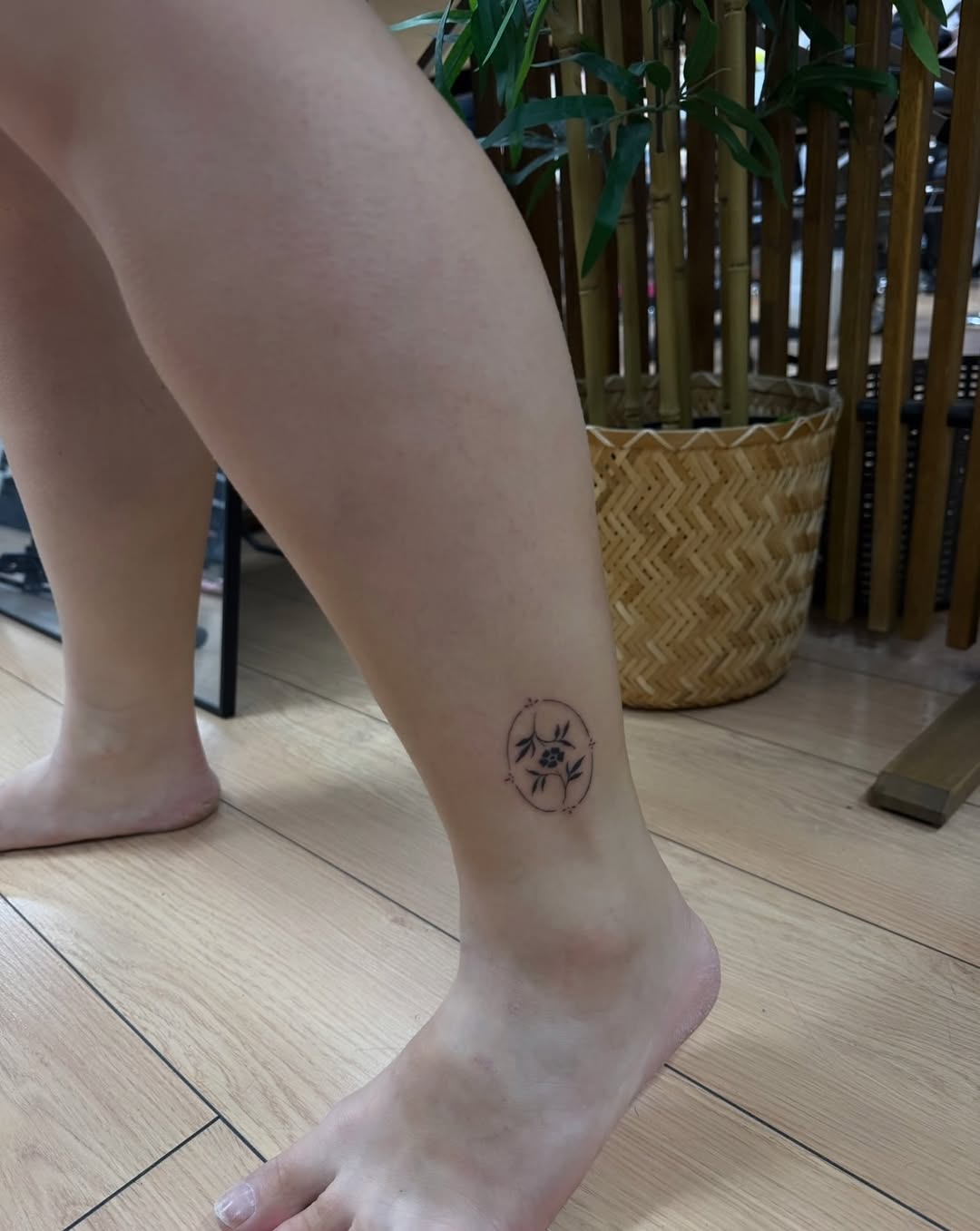 Tattoo by @tiff_for_tatts — fine_line, minimalist