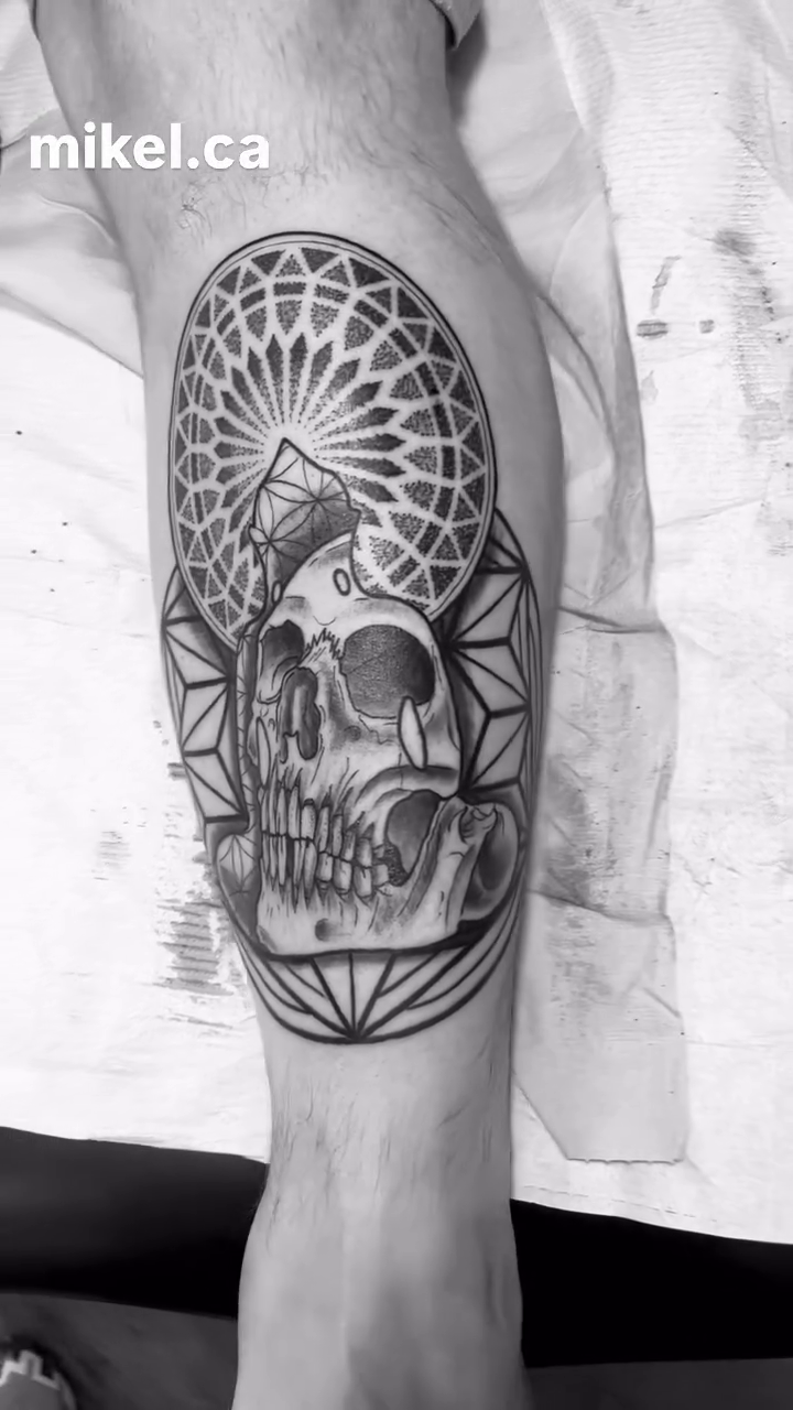 Tattoo by @mikel_tattoosangha — geometric, black_and_grey