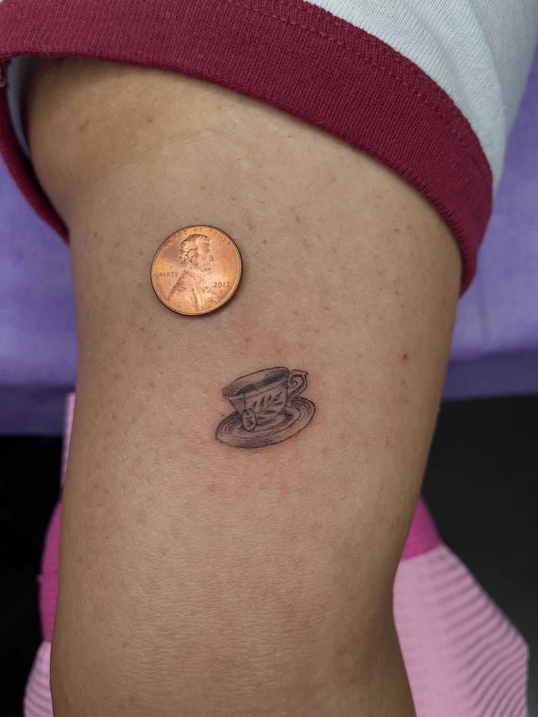 Tattoo by @pineneedlestattoo — fine_line