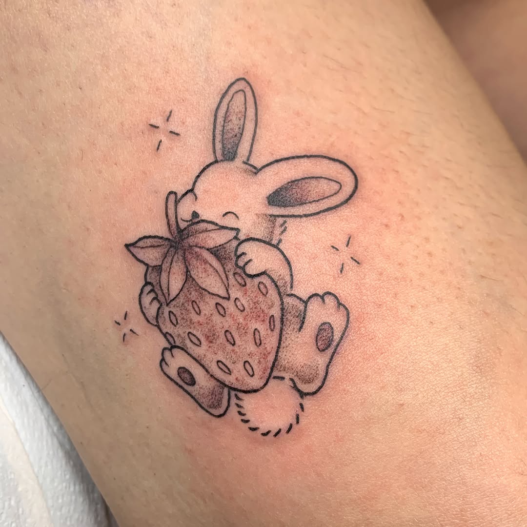 Tattoo by @kittyjonestattoo โ illustrative, black_and_grey