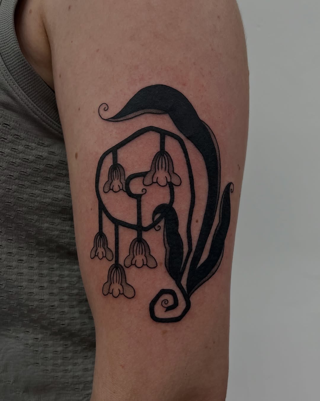 Tattoo by @onionrot — blackwork, ornamental