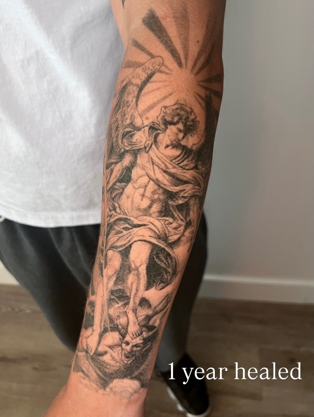 Tattoo by @rachelsolidarios β realism, black_and_grey