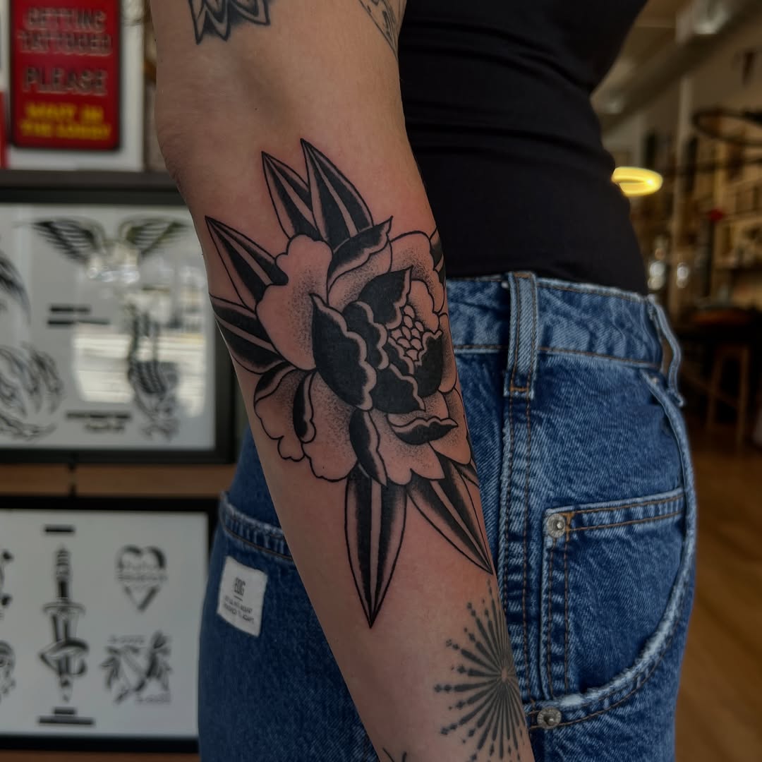 Tattoo by @syrenbier — american_traditional, black_and_grey