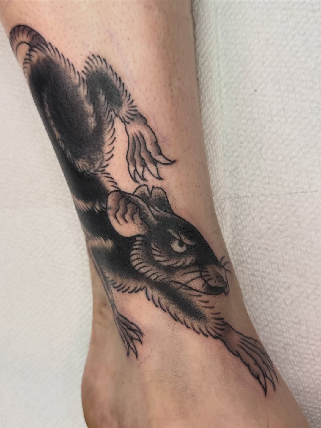 Tattoo by @yuriabreutattoo β japanese_irezumi, black_and_grey