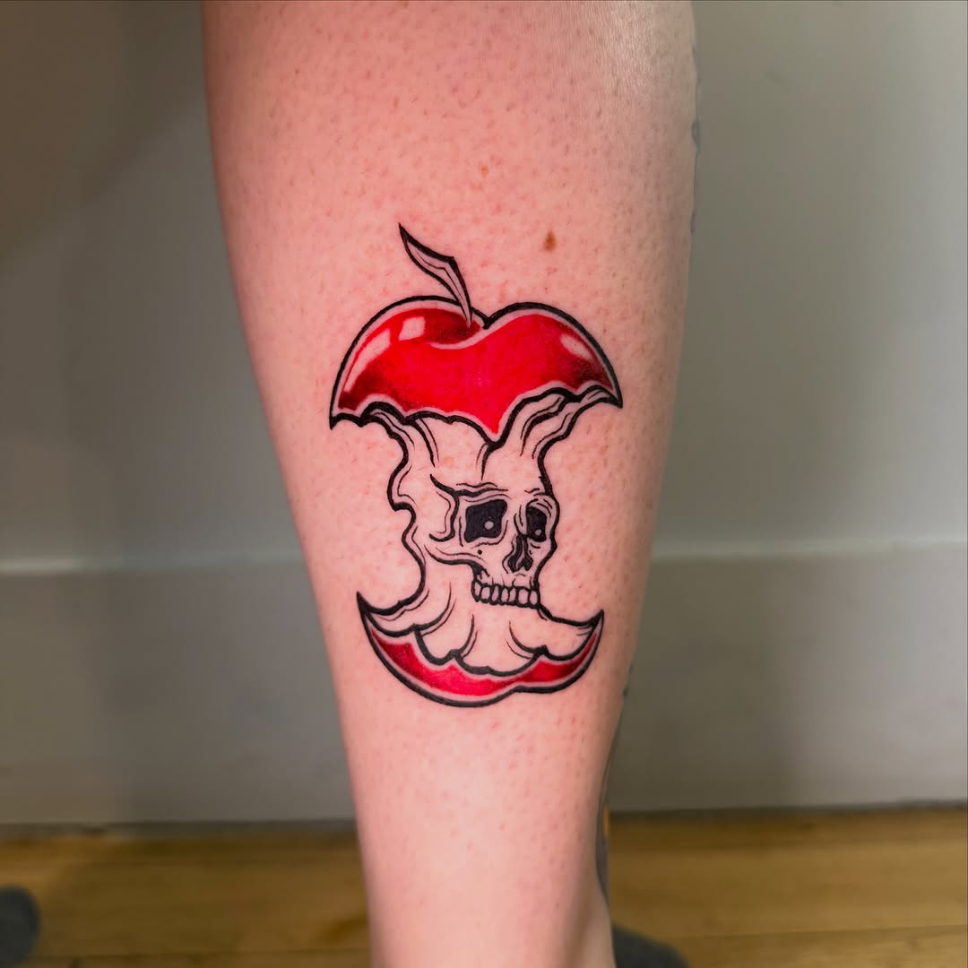 Tattoo by @sabrina_tattoos_ — american_traditional