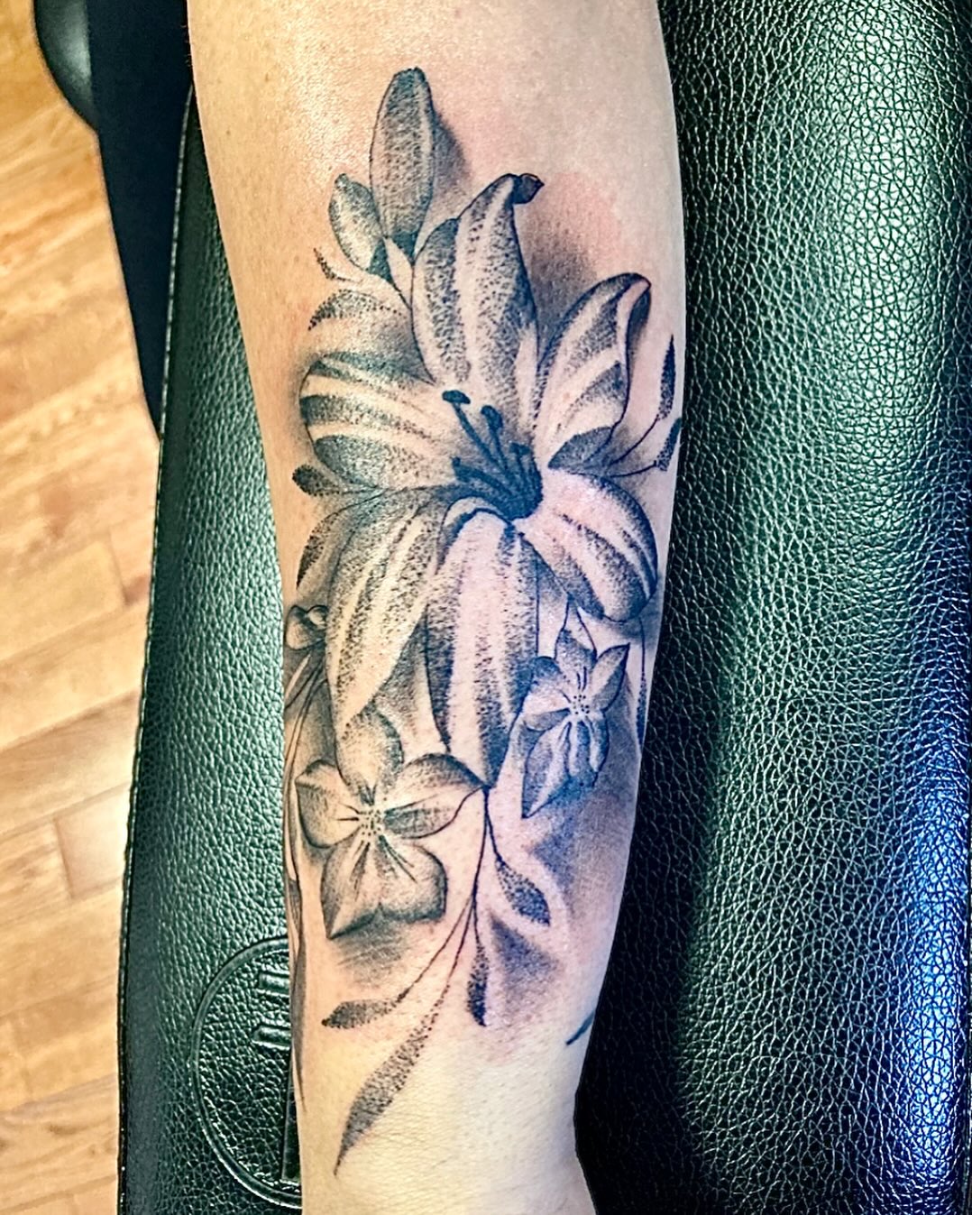 Tattoo by @rui_tattoo — black_and_grey, realism