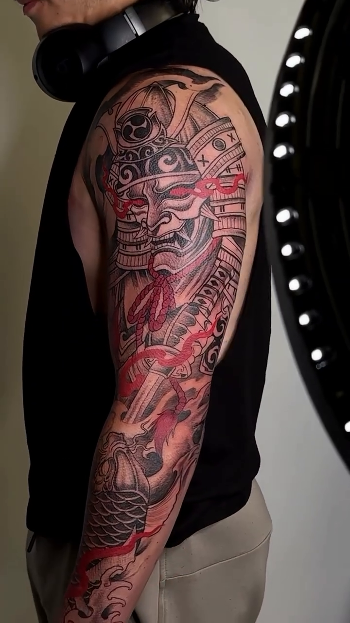 Tattoo by @melissaa_lotuss — japanese_irezumi, black_and_grey