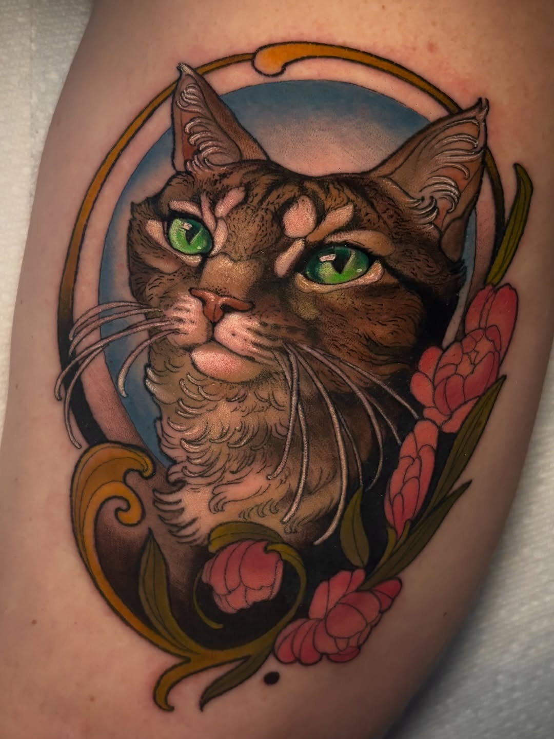 Tattoo by @whitewolfink — realism, neo_traditional