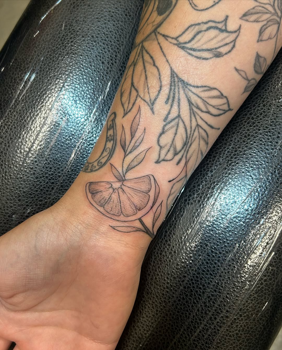 Tattoo by @tattoosbyalyssa — fine_line, illustrative