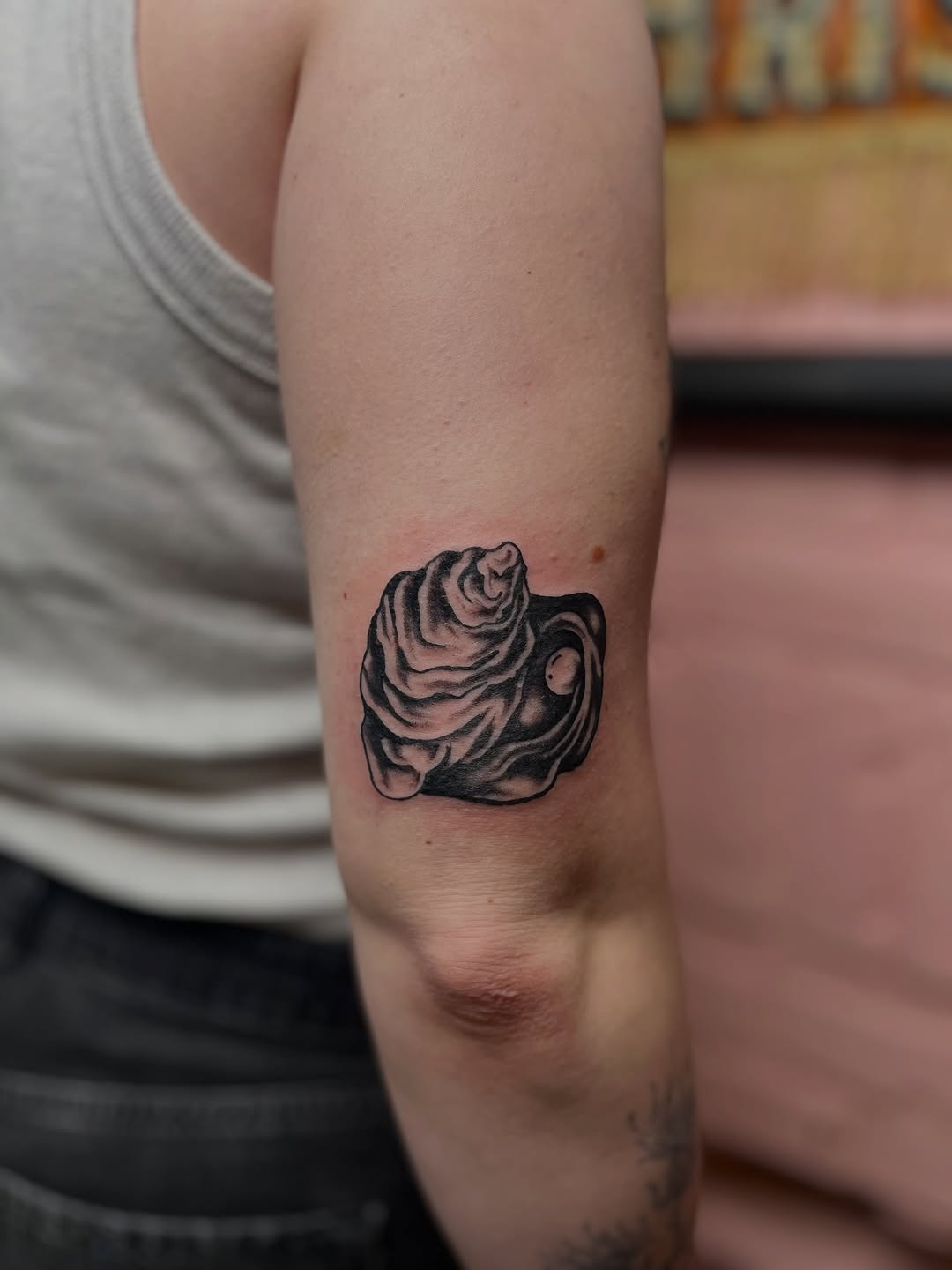 Tattoo by @dreamychristatts — black_and_grey, realism