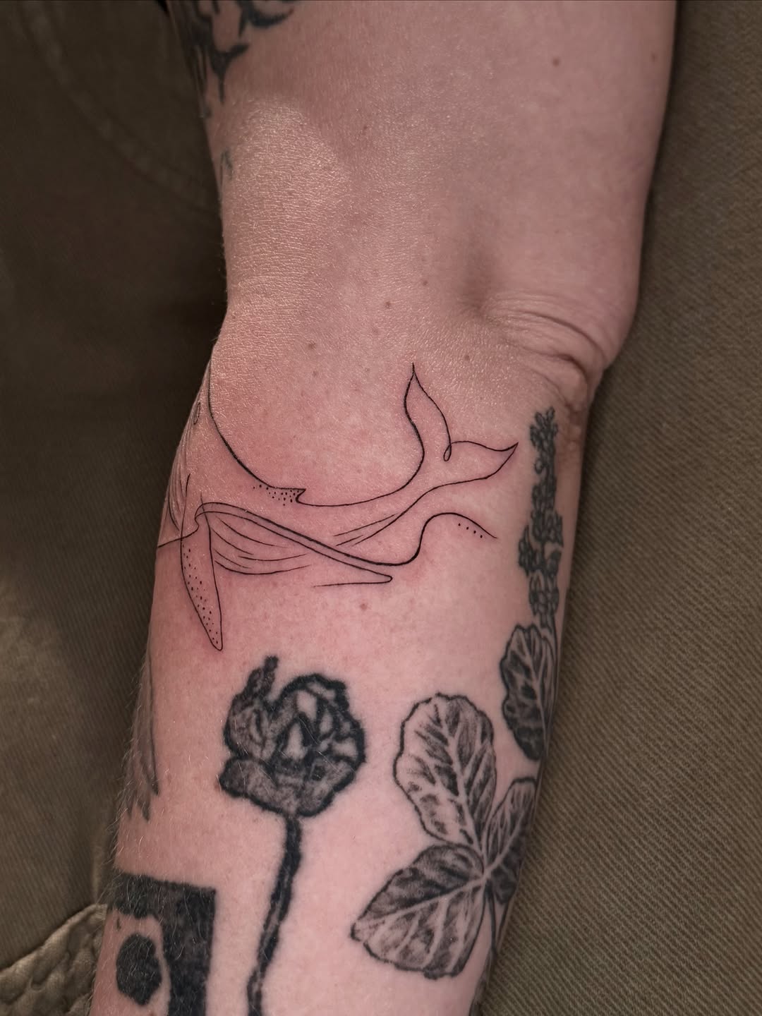 Tattoo by @inkbyivyx — fine_line, minimalist