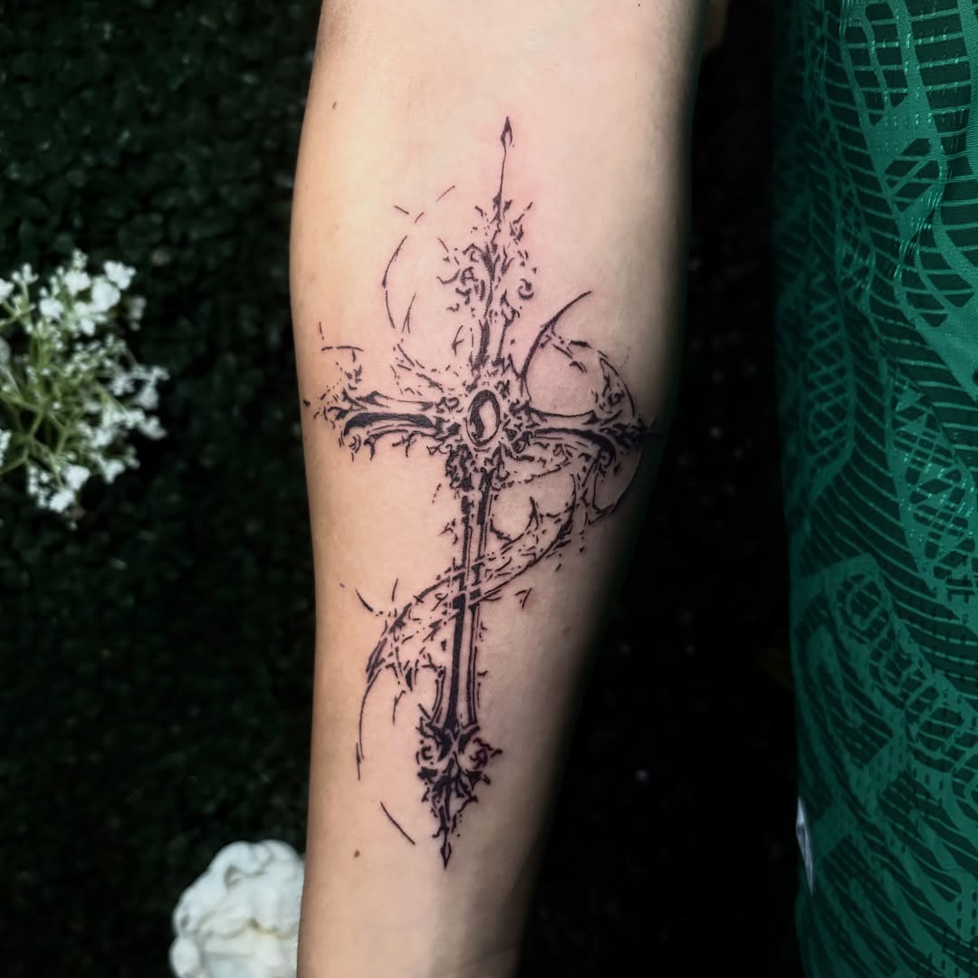 Tattoo by @andyrz_inkzzz — blackwork, ornamental