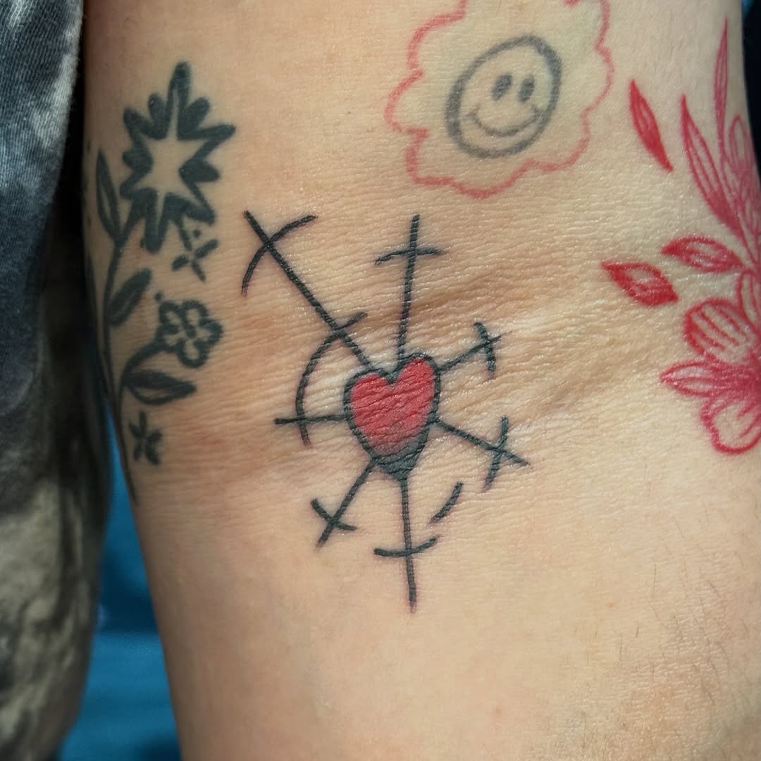 Tattoo by @traddymaddie β fine_line, minimalist