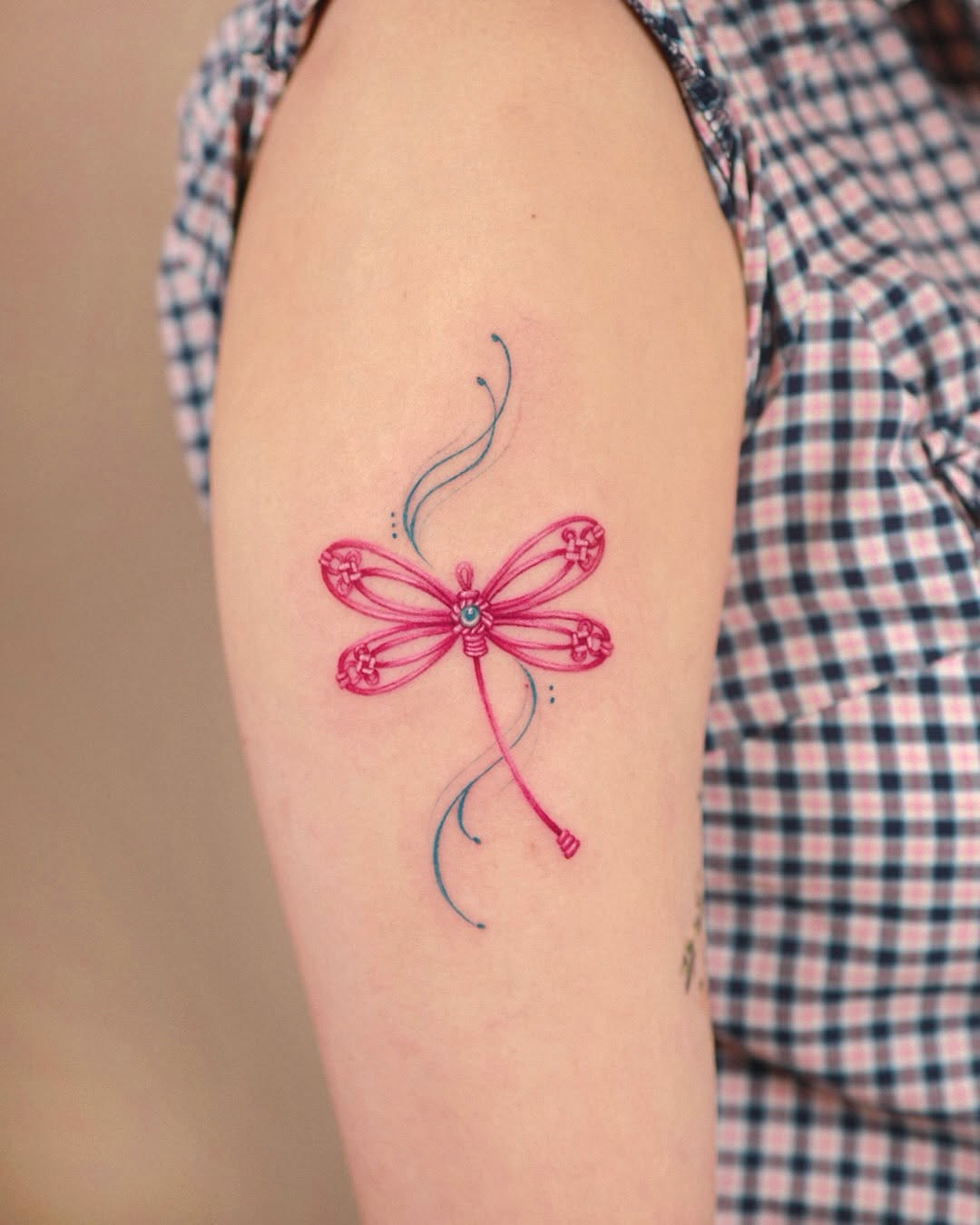 Tattoo by @zommi.tt — fine_line, minimalist