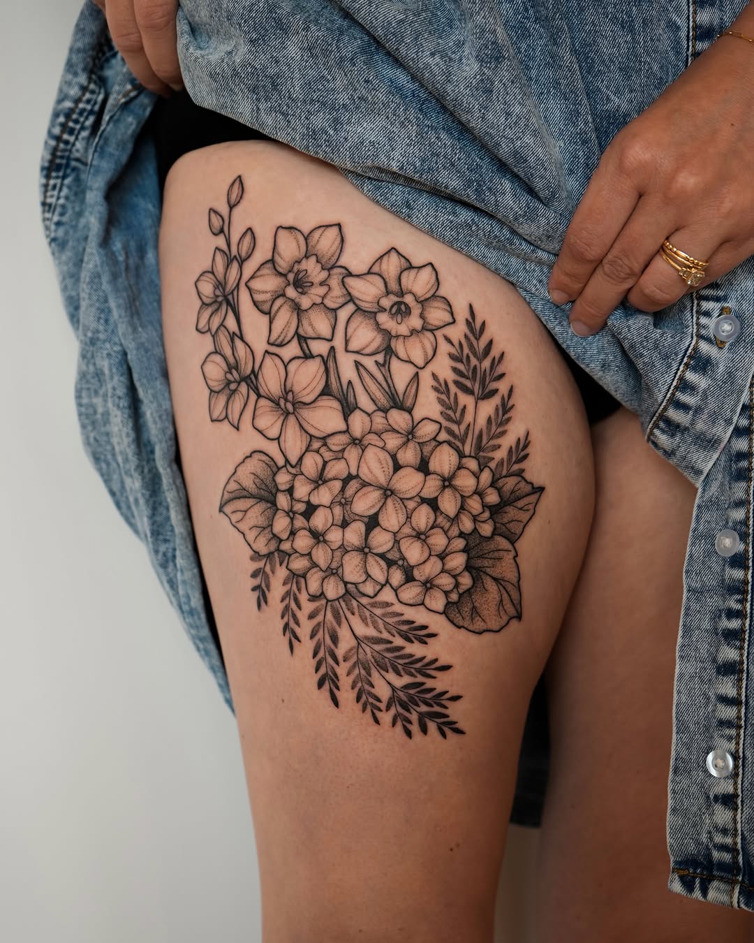 Tattoo by @mikaylasuetattoo — fine_line, black_and_grey