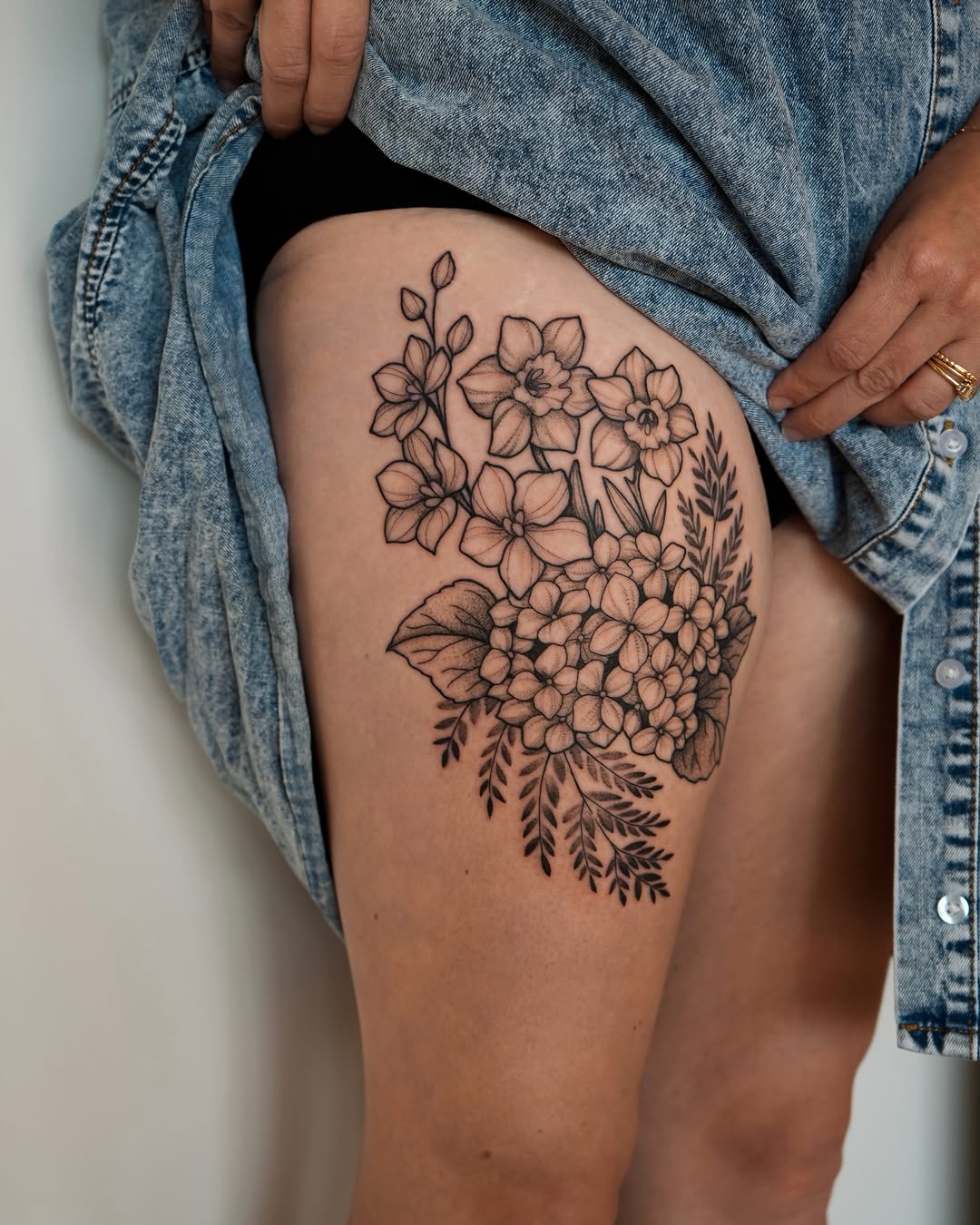 Tattoo by @mikaylasuetattoo — fine_line, black_and_grey