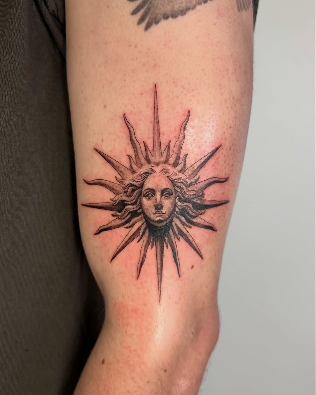 Tattoo by @pacifico_tattooink — black_and_grey, realism