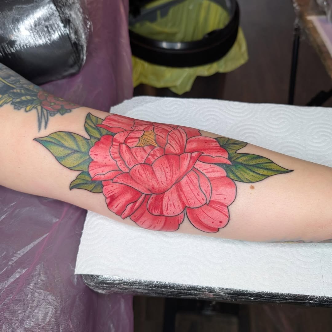 Tattoo by @mimtheyertattoos — neo_traditional