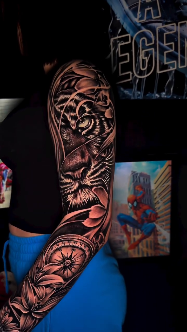 Tattoo by @jeisson.ink — realism, black_and_grey