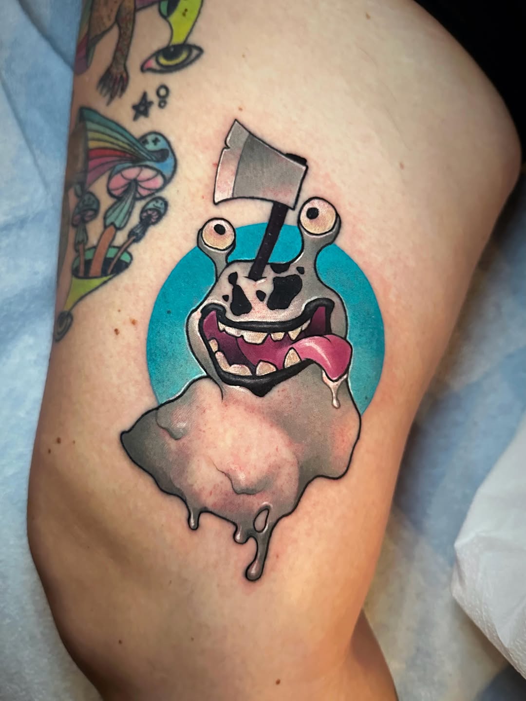 Tattoo by @mama.stiflera β new_school
