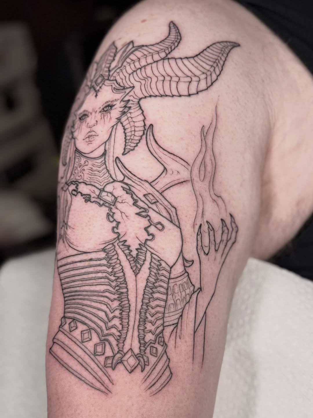 Tattoo by @anniebone_tattoo — realism, dark_realism