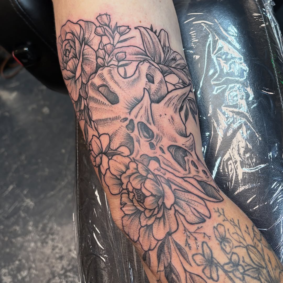 Tattoo by @zackloscar — black_and_grey, realism