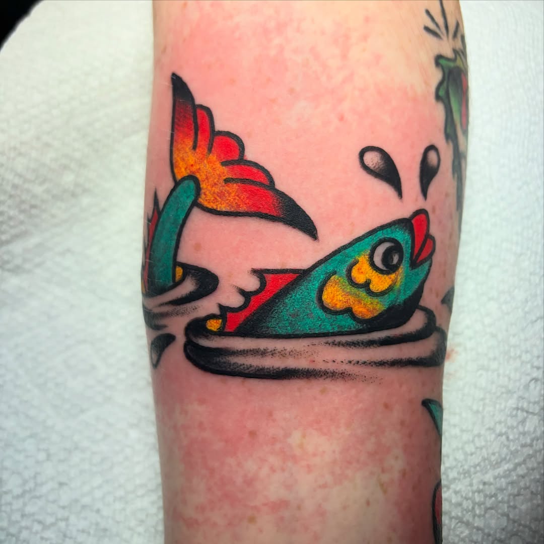 Tattoo by @twodeadfeet โ american_traditional