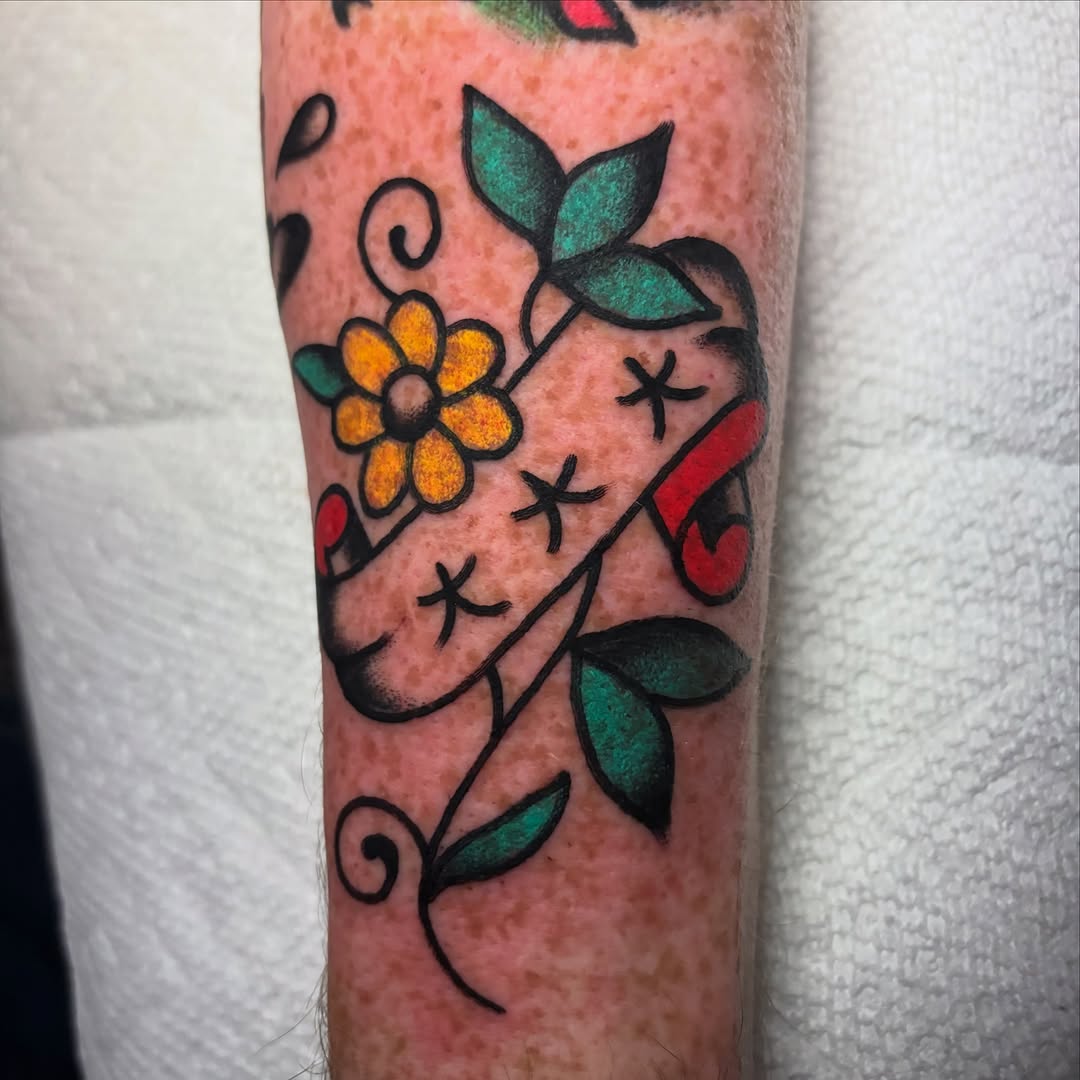 Tattoo by @twodeadfeet โ american_traditional
