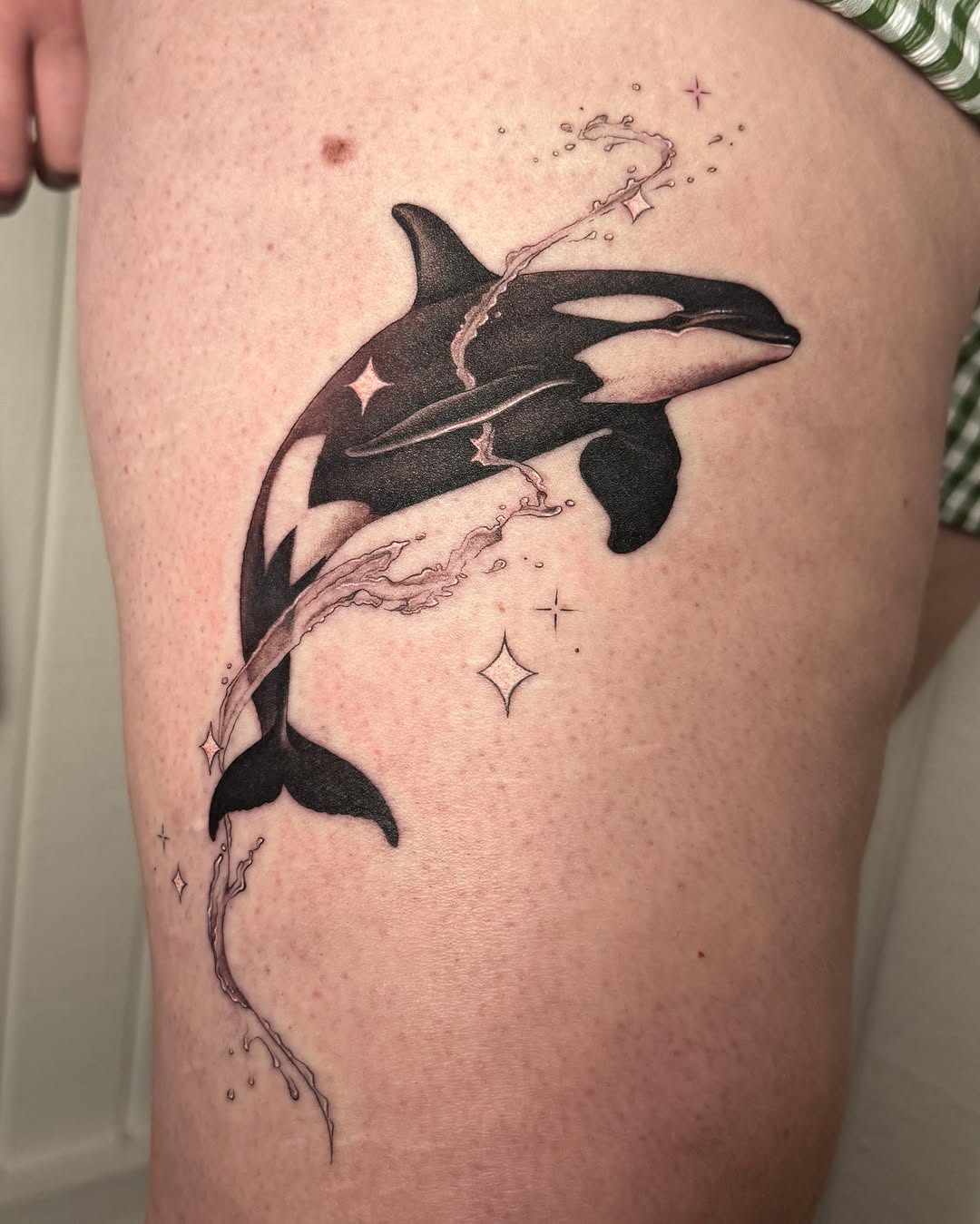 Tattoo by @raeanne.ink β black_and_grey, fine_line