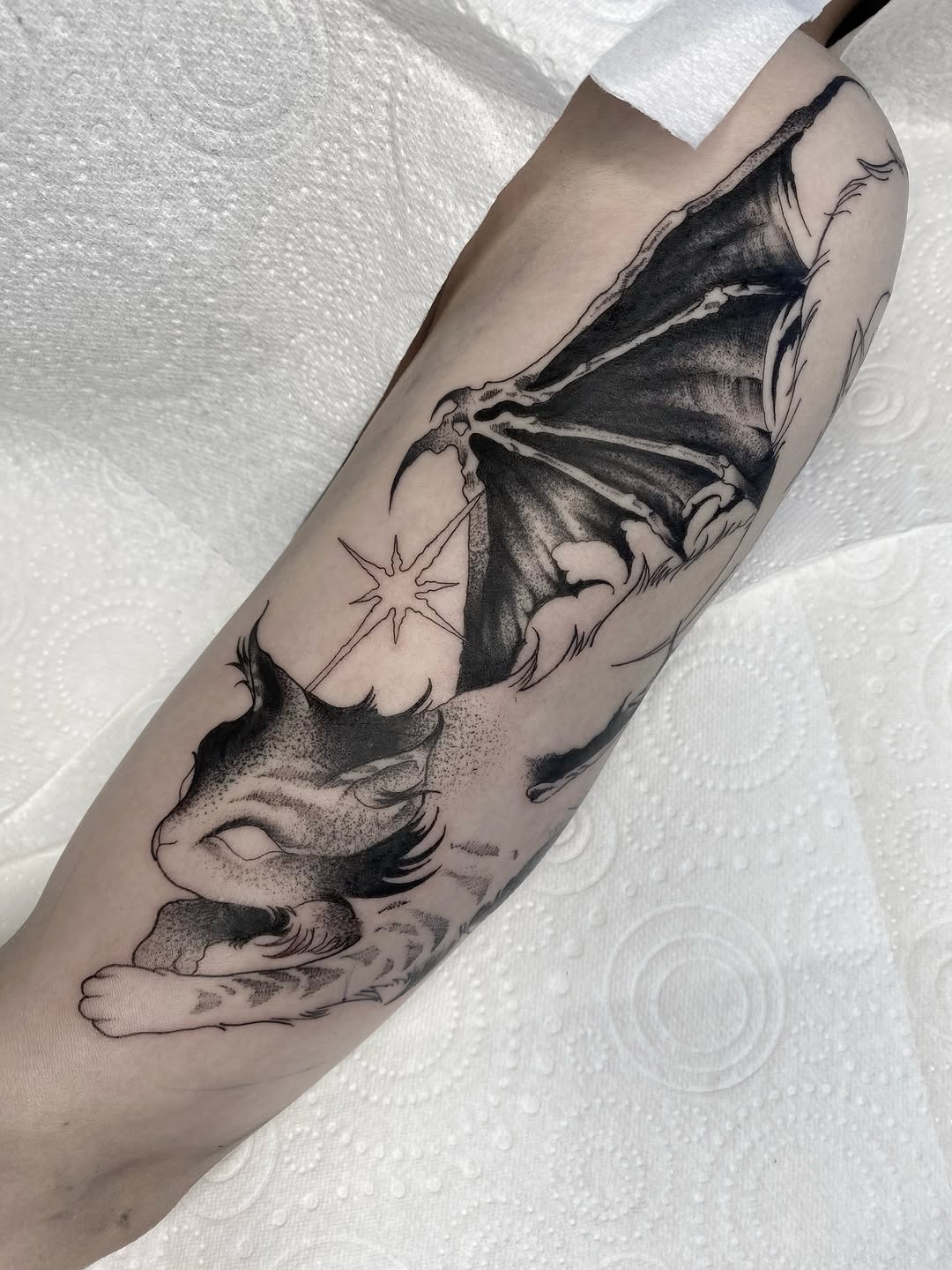 Tattoo by @annaxinks โ black_and_grey, illustrative