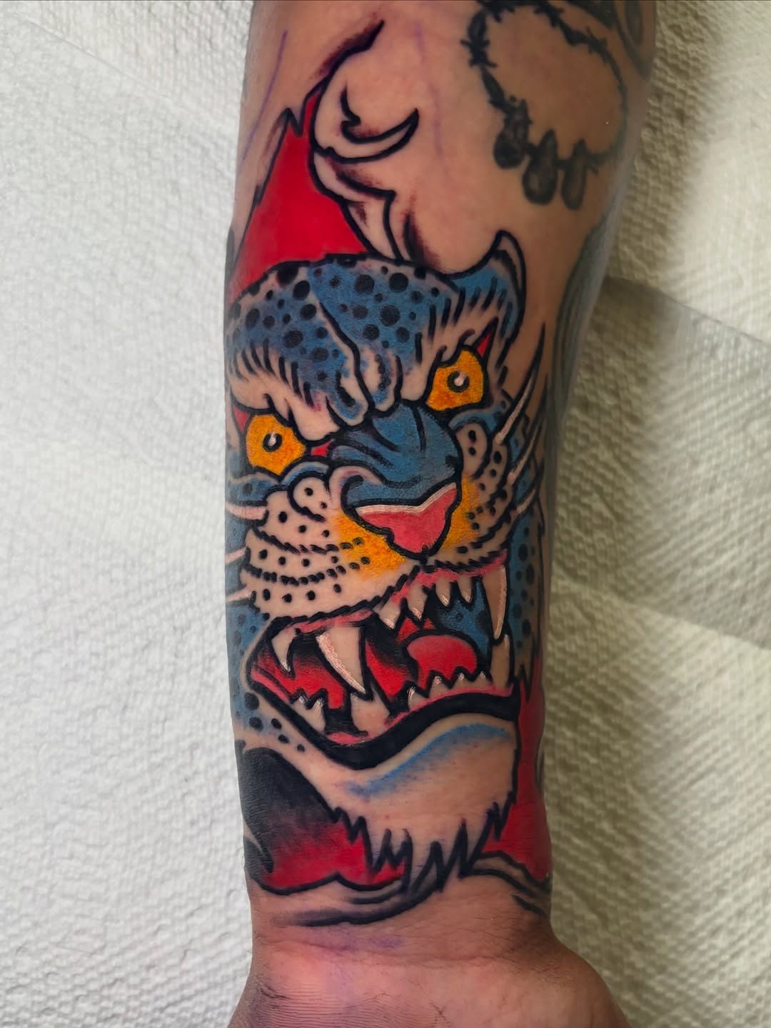 Tattoo by @gabieliatattoo — american_traditional