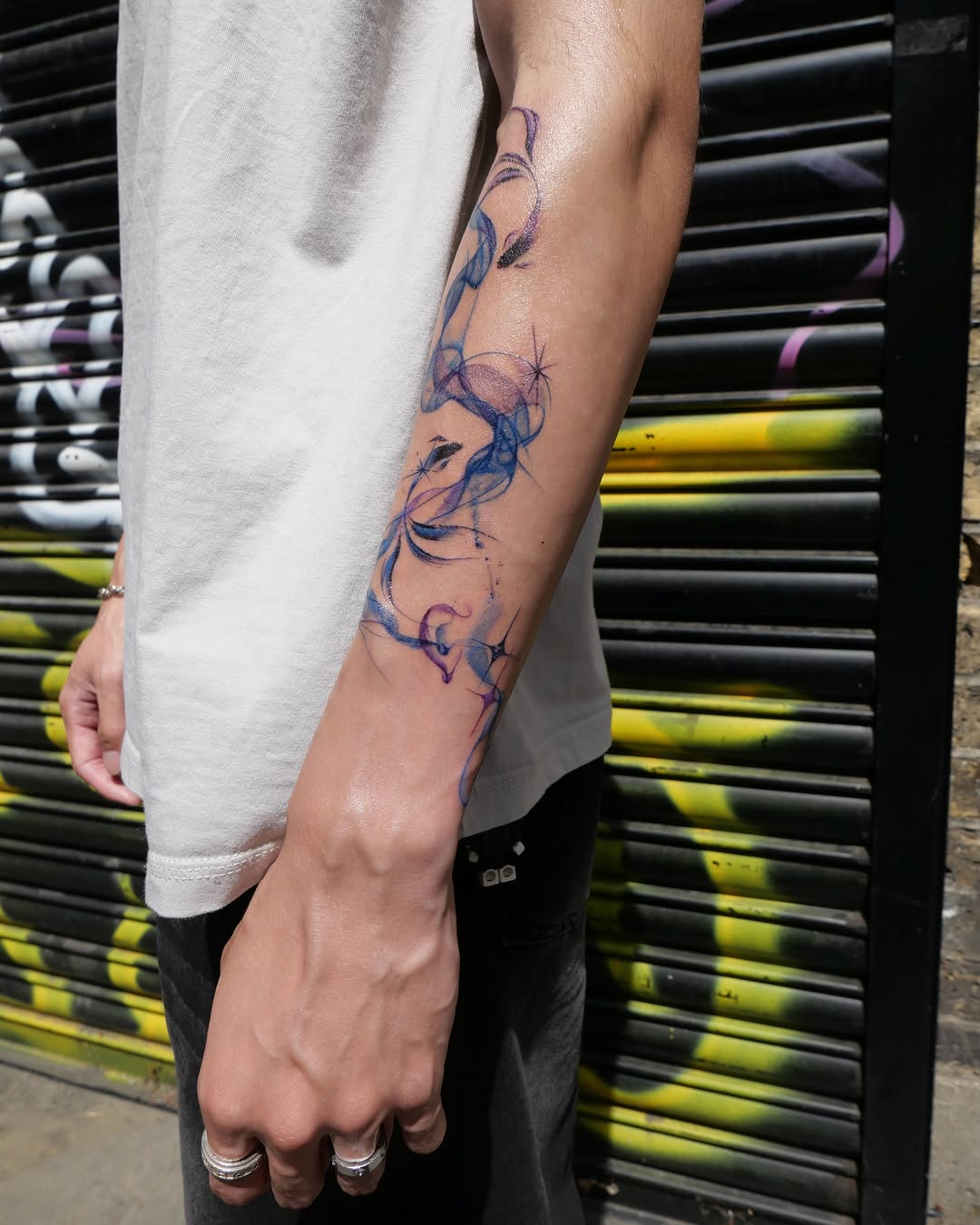 Tattoo by @dowha.tt — watercolor, fine_line