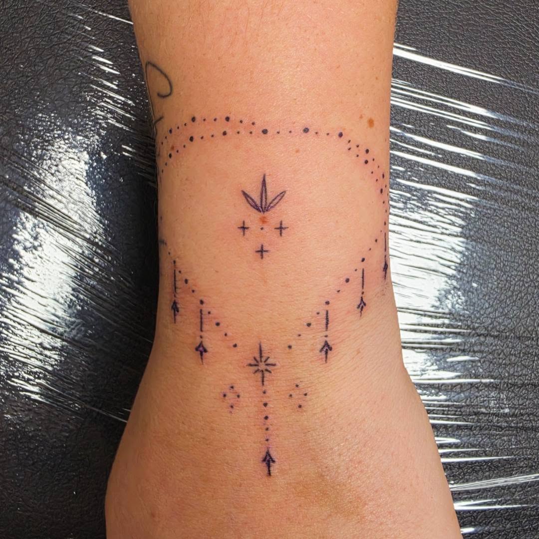 Tattoo by @colleen_does_tattoos — fine_line, minimalist