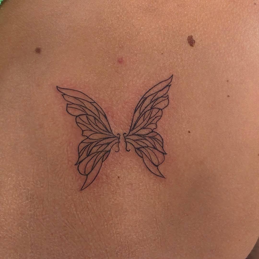 Tattoo by @colleen_does_tattoos — fine_line