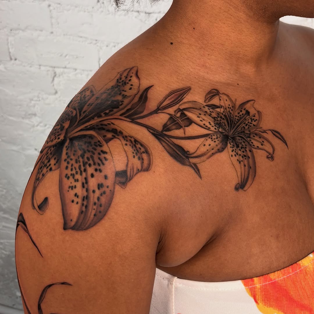 Tattoo by @uuptempo — realism, black_and_grey
