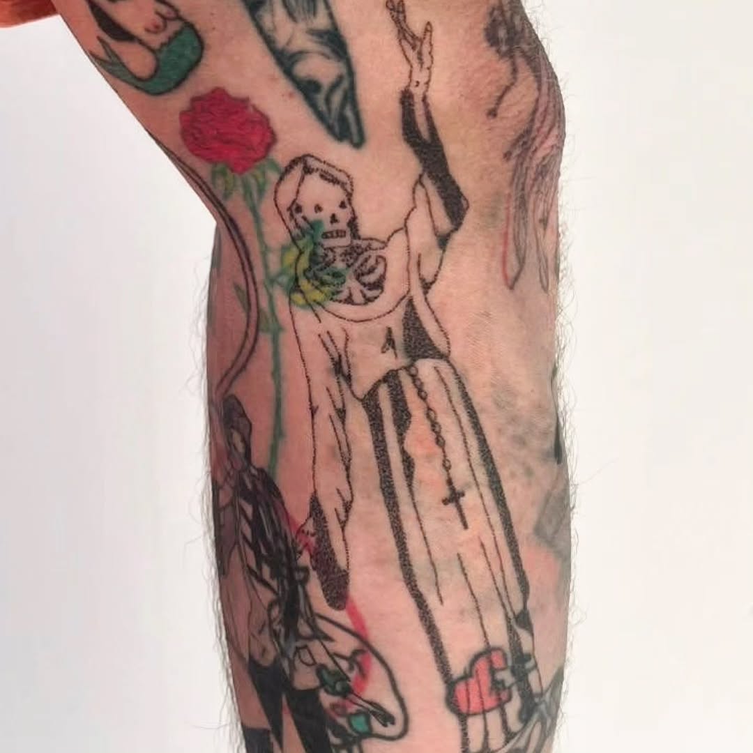 Tattoo by @mosaicslush — black_and_grey, illustrative