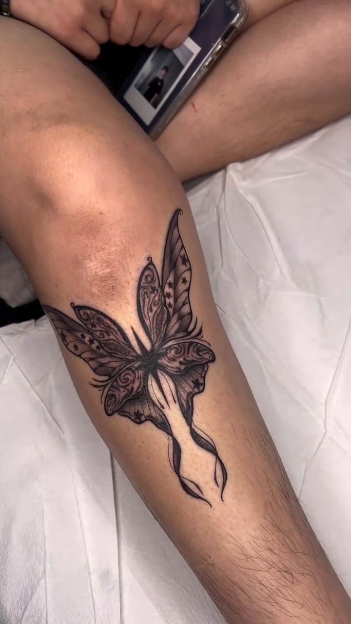 Tattoo by @tattoosbyliya โ fine_line, black_and_grey