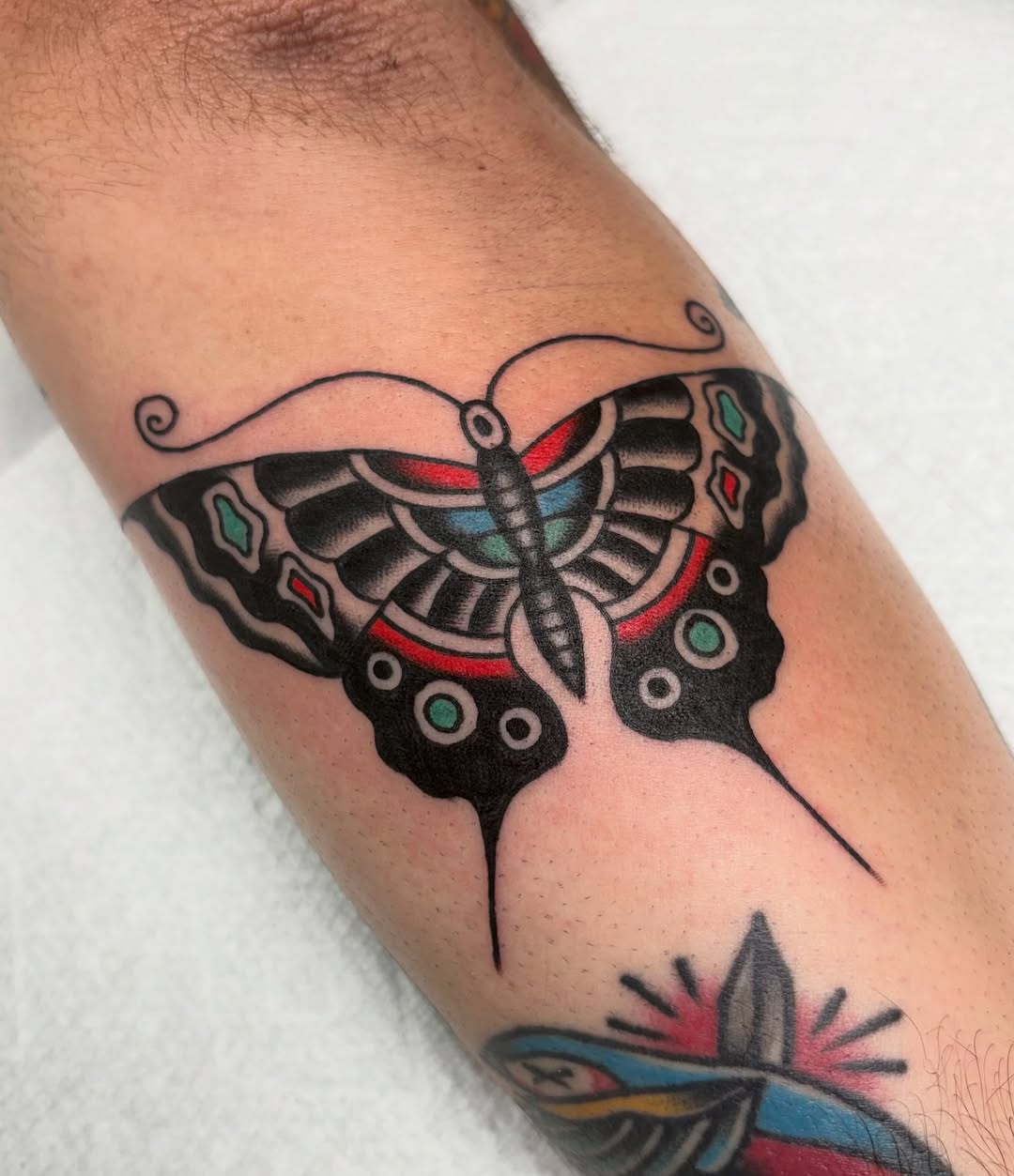 Tattoo by @homesicktat2 — american_traditional