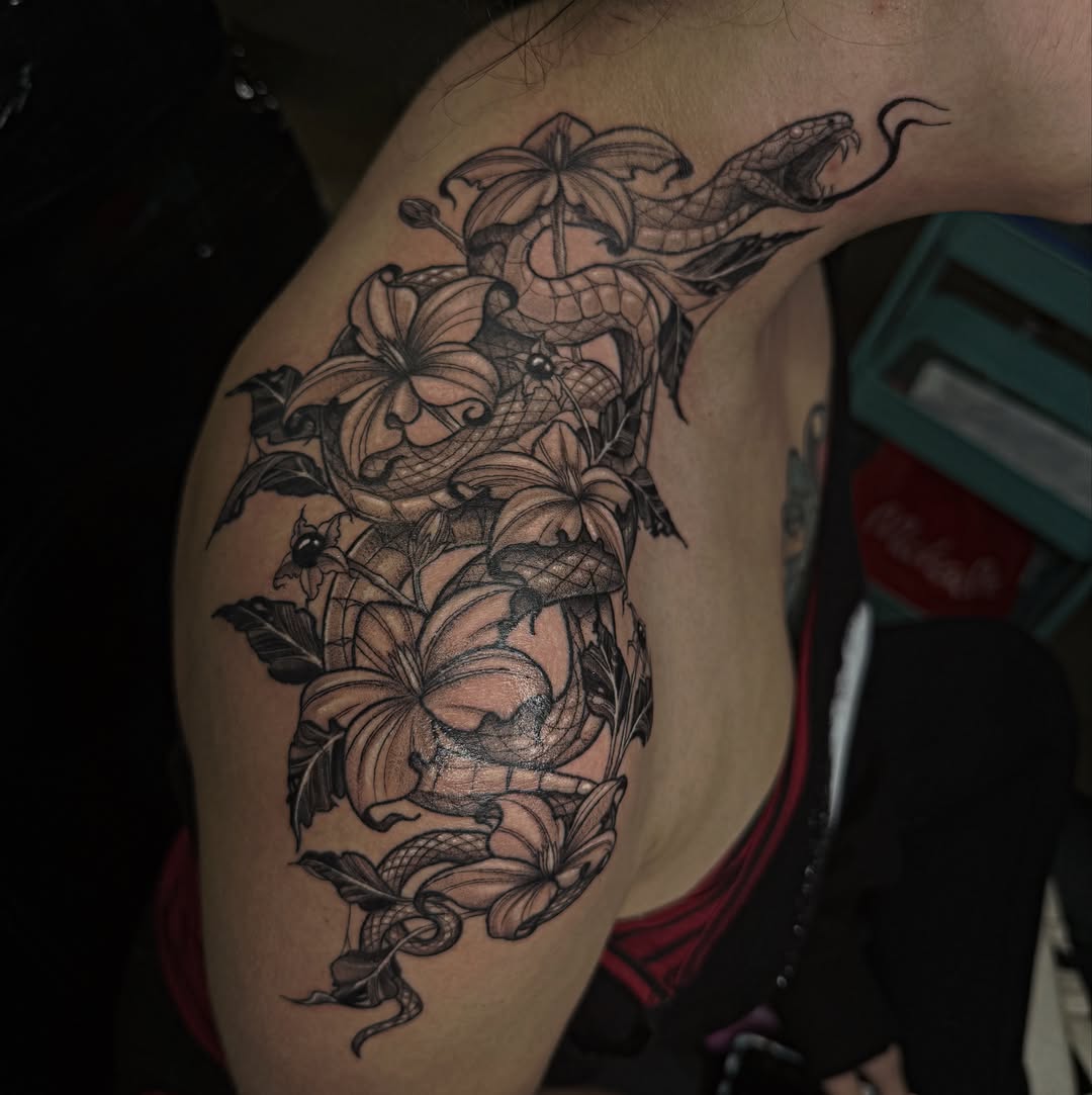 Tattoo by @tatsbychloe — black_and_grey, realism